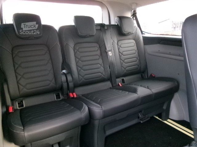 Minibus FORD Tourneo Custom 320L2 AT Titanium AHK ACC Stndhz