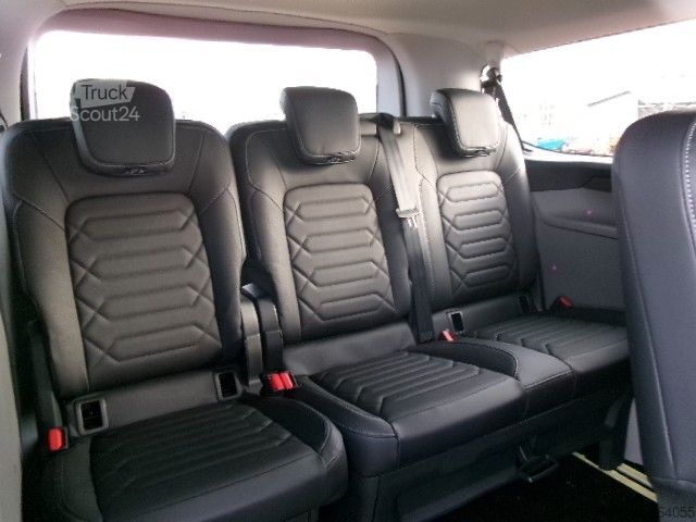 Minibus FORD Tourneo Custom 320L2 AT Titanium AHK ACC