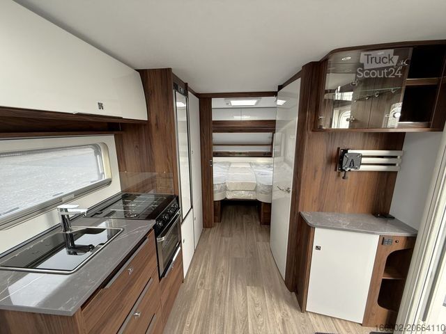 Karavāna FENDT Diamant 560 SG Neufahrzeug Modell 2026