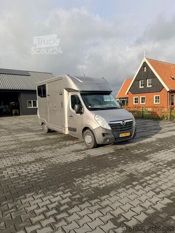 Prevoz konj Opel Movano Renault Master Agriworld. aparte zadelka...