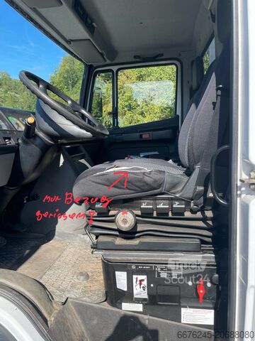 Transporter met koffer Mercedes-Benz Vario 816 D