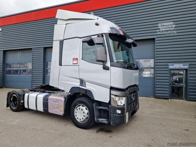 Standard tractor unit Renault Gamme T 440