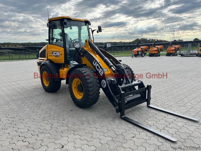  JCB 409 NEU 40 km/h KLIMA A/C