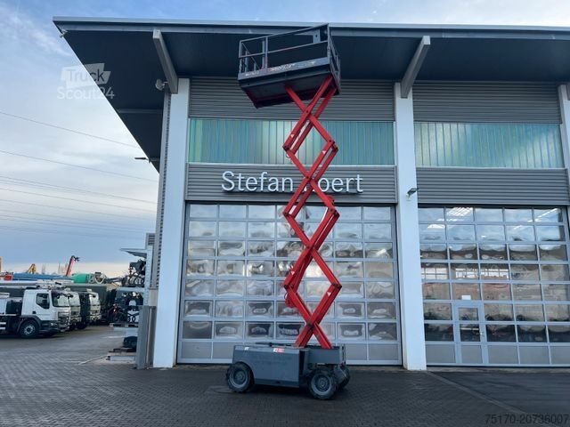 Darbo platforma GENIE GS 2668 / 2.465h / Allrad / Arbeitshöhe: 9,90m