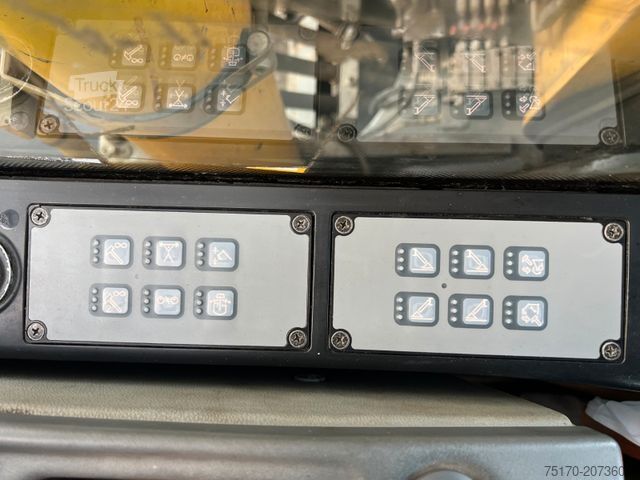 Τροχοφόρος εκσκαφέας LIEBHERR A922 Rail Litronic / 8.277h / Bahnzulassung 2030