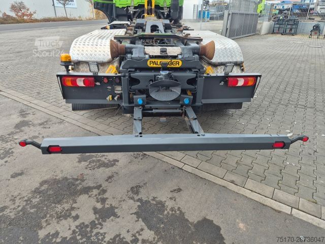 Контейнеровоз з гачком (рол-офф) MERCEDES-BENZ Arocs 2548 L 6x2/4 HAD Palfinger T20A AHK