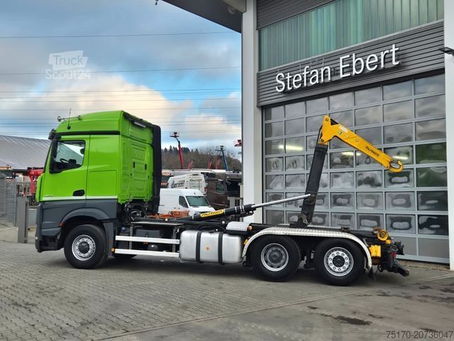 Контейнеровоз з гачком (рол-офф) MERCEDES-BENZ Arocs 2548 L 6x2/4 HAD Palfinger T20A AHK