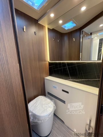 Integriertes Wohnmobil BÜRSTNER Elegance SLC I 920 G*Bestand*Automatik*Luxus**