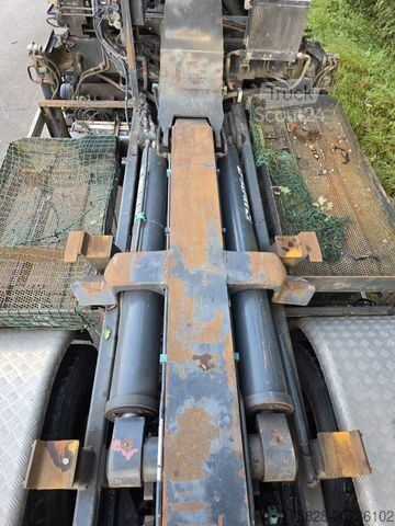 Camión portacontenedores de gancho RENAULT Kerax 420 dci/Kran Hiab 080B-2/ Multilift Haken