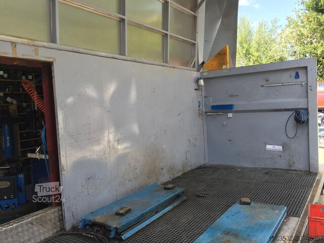 Roll-off container A1 Container 