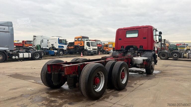 Kabinli şasi Scania 124 - 400 (MANUAL PUMP / 6X2 / BIG AXLE / GRAND...