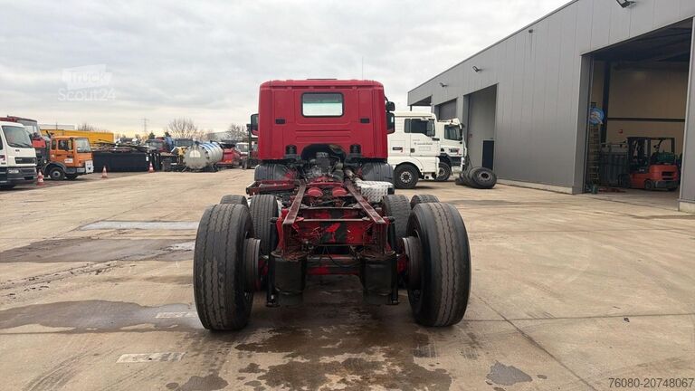 Kabinli şasi Scania 124 - 400 (MANUAL PUMP / 6X2 / BIG AXLE / GRAND...