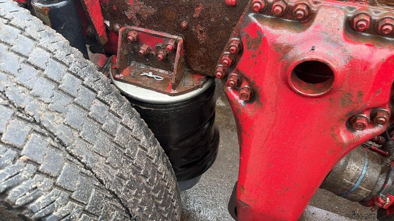 Kabinli şasi Scania 124 - 400 (MANUAL PUMP / 6X2 / BIG AXLE / GRAND...