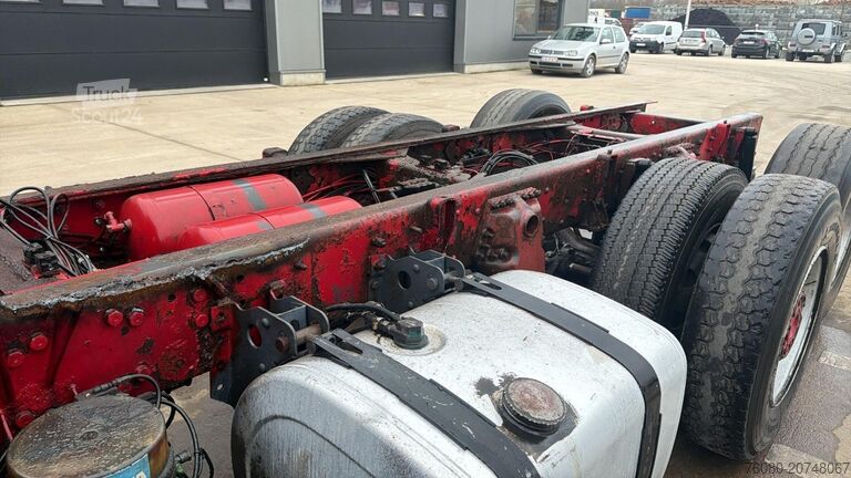 Kabinli şasi Scania 124 - 400 (MANUAL PUMP / 6X2 / BIG AXLE / GRAND...