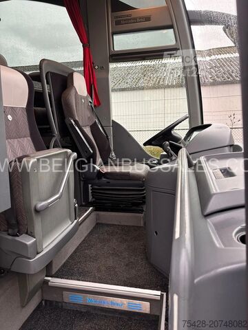 Тренер Mercedes-Benz TOURISMO RHD