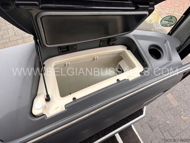 Тренер Mercedes-Benz TOURISMO RHD