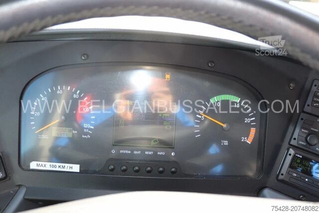 Treinador Mercedes-Benz Tourismo RHD-M / 2A / 13.0m / Full Option