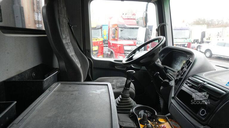 Zuigvoertuig Mercedes-Benz ACTROS 4144 8X4 SEWER VACUUM MANUAL GEARBOX STE...