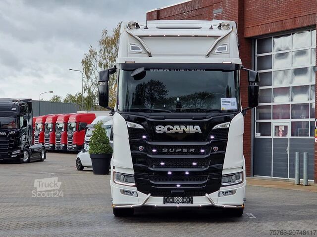 Standaard-SZM Scania R560 Highline 4x2 - Like new - Full spec - Face...