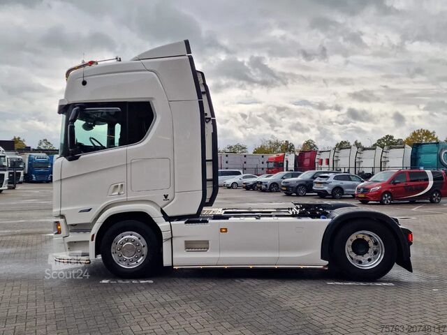 Standaard-SZM Scania R560 Highline 4x2 - Like new - Full spec - Face...