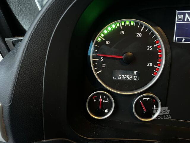 Ciężarówka z platformą (otwarta) MAN TGS 18.440