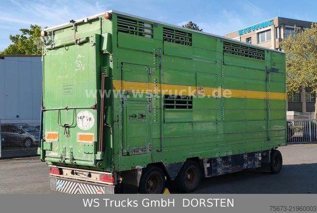 Hestetransporthenger PEZZIOLI 2 Stock RBA31F ausfahrbares Dach Viehanhänger