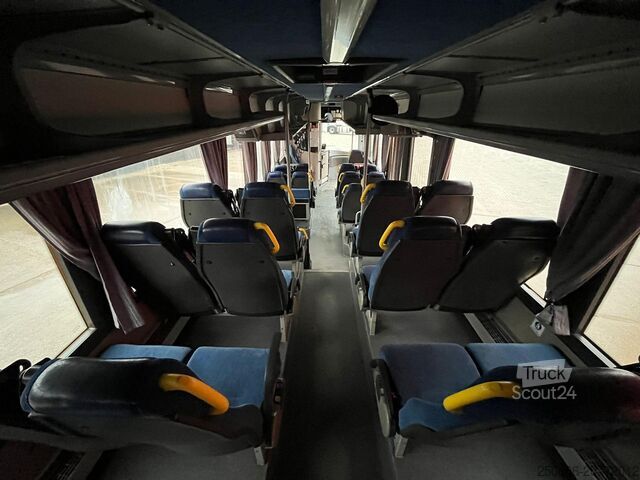 Şehir otobüsü Volvo B12B 8500 6x2*4 EURO 5 / AC / AUXILIARY HEATING