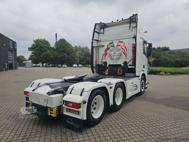 Стандартный седельный тягач SCANIA R540 6x2