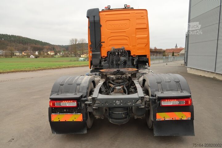 Standardní tahač Volvo FH 460