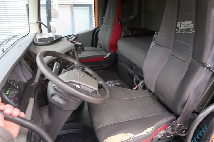 Standardní tahač Volvo FH 460