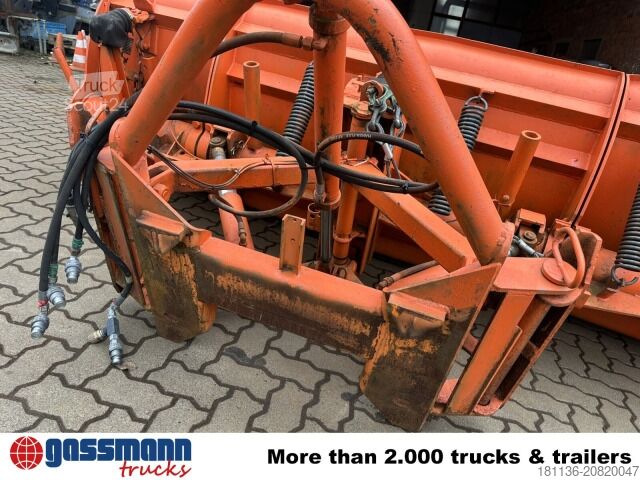 Utilaj agricol Schneepflug