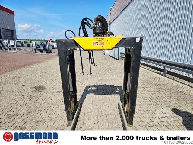 Gru montata su autocarro H 332V-1100 Palettenzange