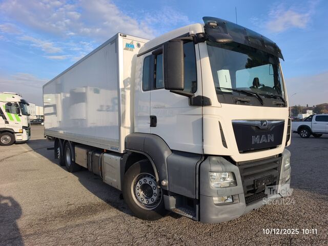 Kastes kravas automašīna MAN 26.360 TGS