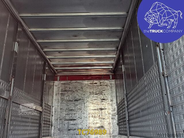 Posuvné plachty Fruehauf