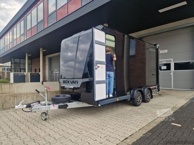 Remorque à caisse Brian James Trailers Box Van 600- Rampe Tür Kombination