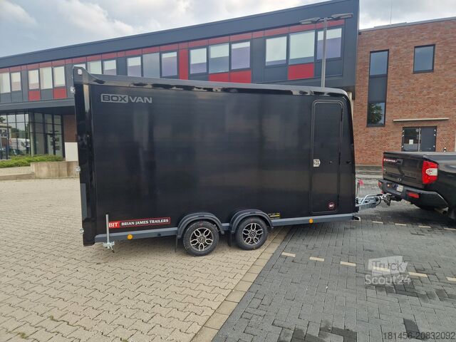 Remorque à caisse Brian James Trailers Box Van 600- Rampe Tür Kombination