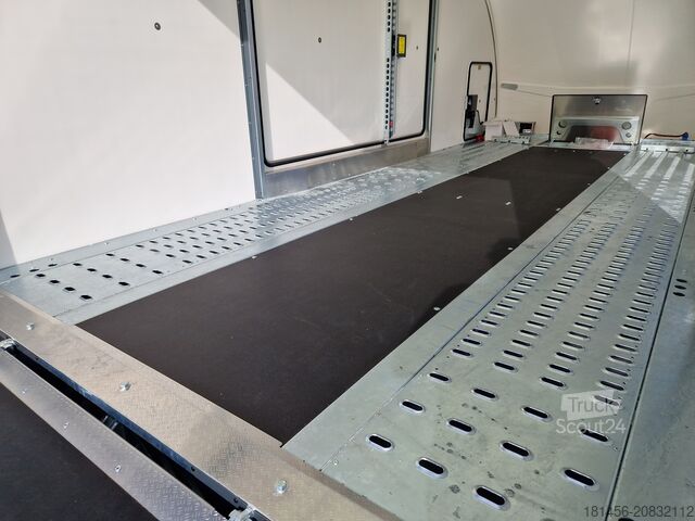 Autodraagwagen Brian James Trailers Race Sport exclusiver Fahrzeugtransport