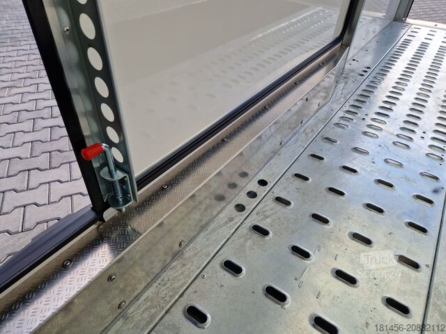 Autodraagwagen Brian James Trailers Race Sport exclusiver Fahrzeugtransport