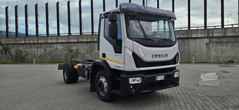 CAMION Iveco EUROCARGO 140E25 T26-116