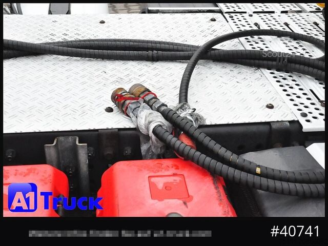 Hazardous materials truck MERCEDES-BENZ 1846BL GGVS ADR Hydraulik Ölkühler