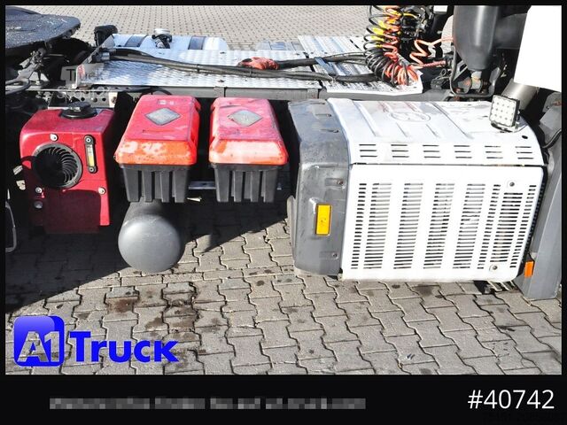 Hazardous materials truck MERCEDES-BENZ 1846BL GGVS ADR Hydraulik Ölkühler