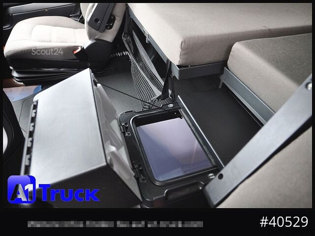 Camión de bebidas IVECO Stralis 460, Orten Schwenkwand Bär LBW, Lenkachse