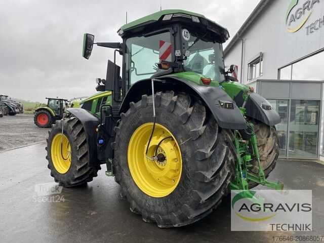 Tractor John Deere 7R310