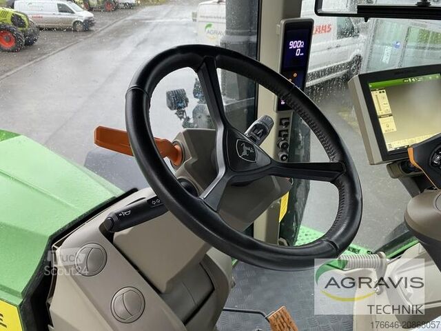 Tractor John Deere 7R310