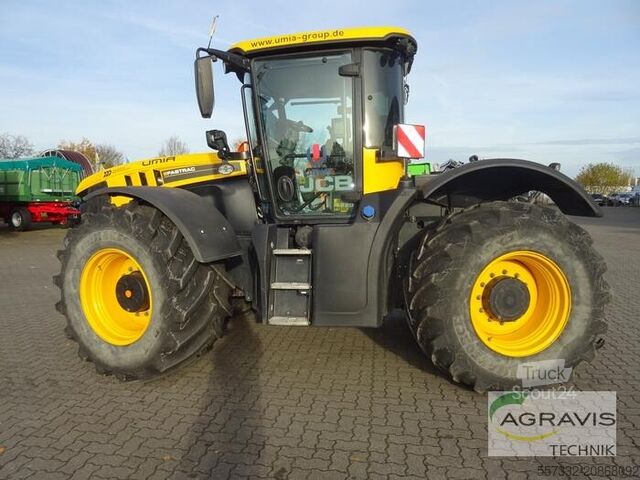 Traktor JCB FASTRAC 4220
