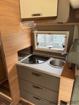 Polintegriran avtodom Weinsberg CaraSuite 700 ME *Automatik*4.000 kg*