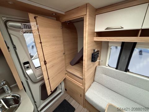 Przyczepa kempingowa Knaus Südwind 420 QD Black Selection *Duschausbau*