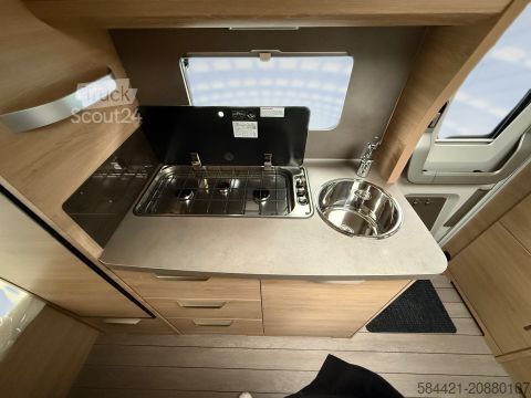 Przyczepa kempingowa Knaus Südwind 420 QD Black Selection *Duschausbau*