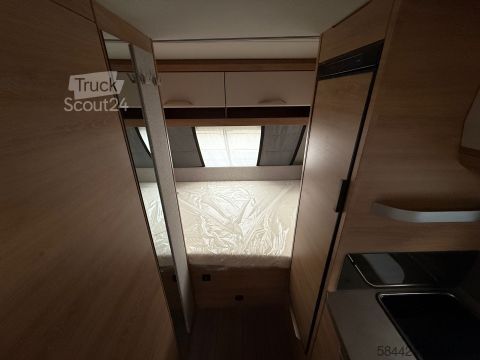 Przyczepa kempingowa Knaus Südwind 420 QD Black Selection *Duschausbau*