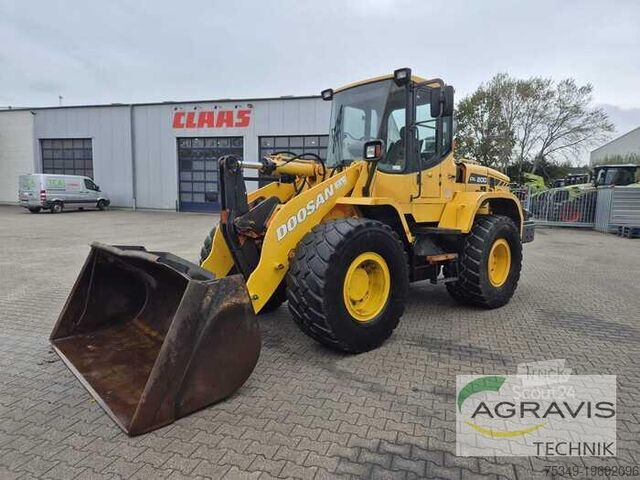 Pagalma iekrāvējs Euro Daewoo Doosan DL 200